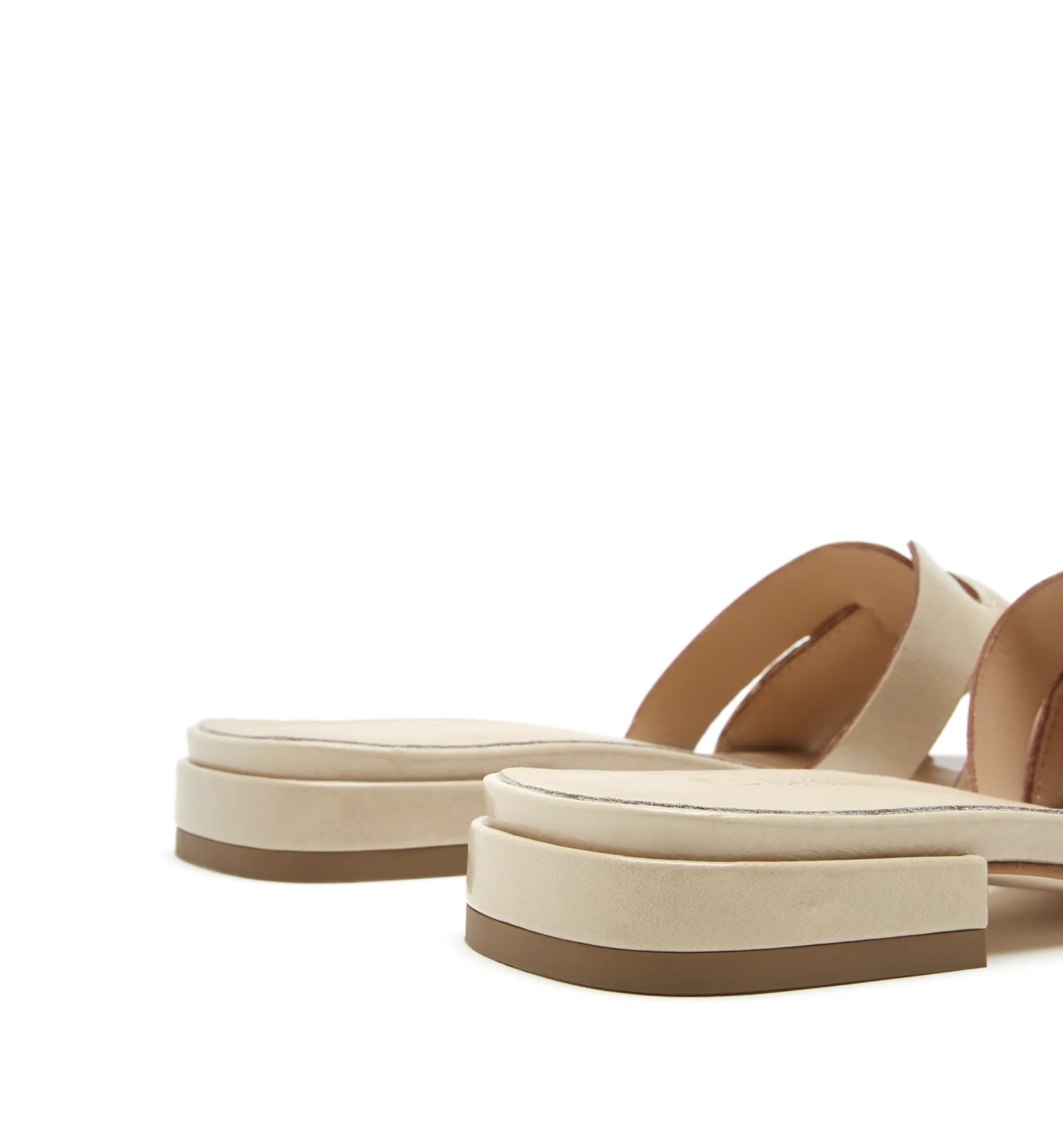 FLORE CRUSHED LEATHER SANDAL - Image 11